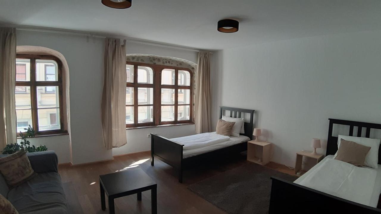 Boutique Hostel Zum Goldenen Kegel Viena Exterior foto